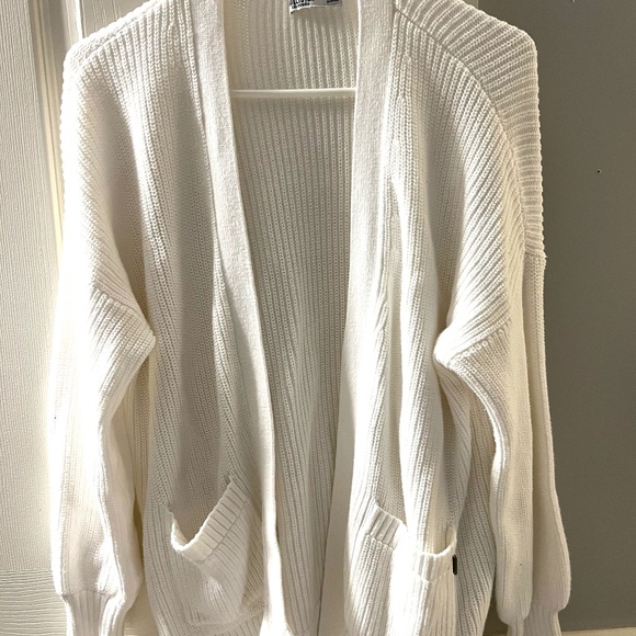 Hollister Sweaters - Hollister cardigan, size xtra small